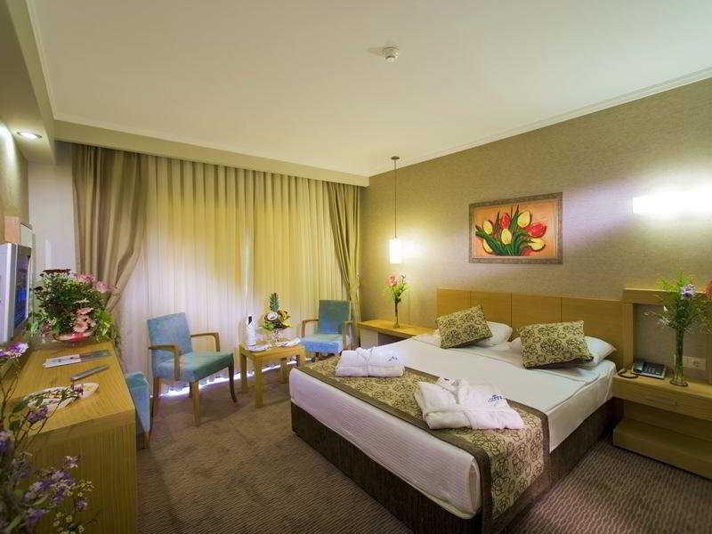 Saphir Resort & Spa Okurcalar Bagian luar foto